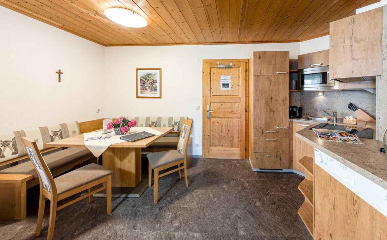 לאדיס Appartements Am Burgsee מראה חיצוני תמונה