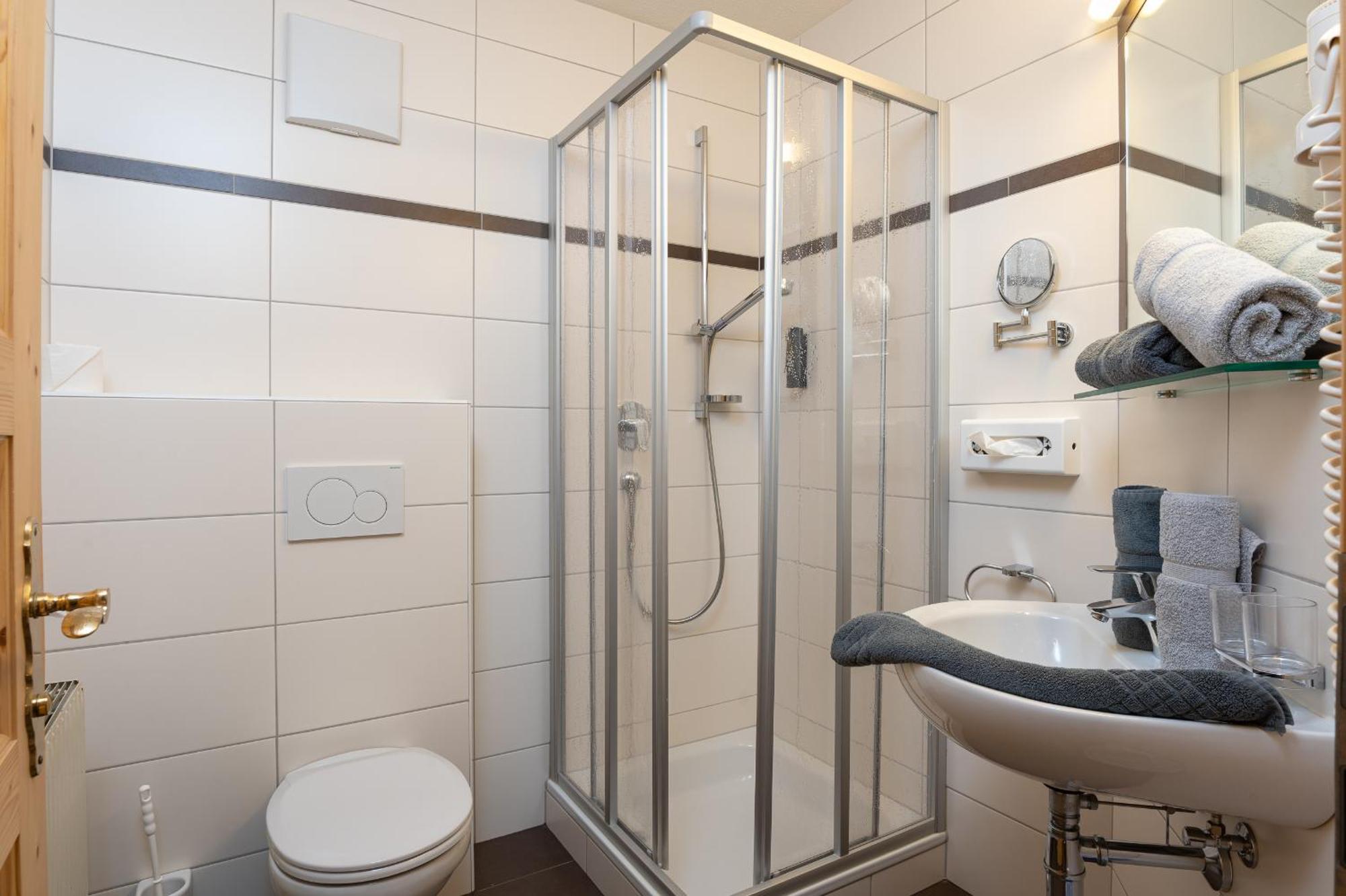לאדיס Appartements Am Burgsee מראה חיצוני תמונה