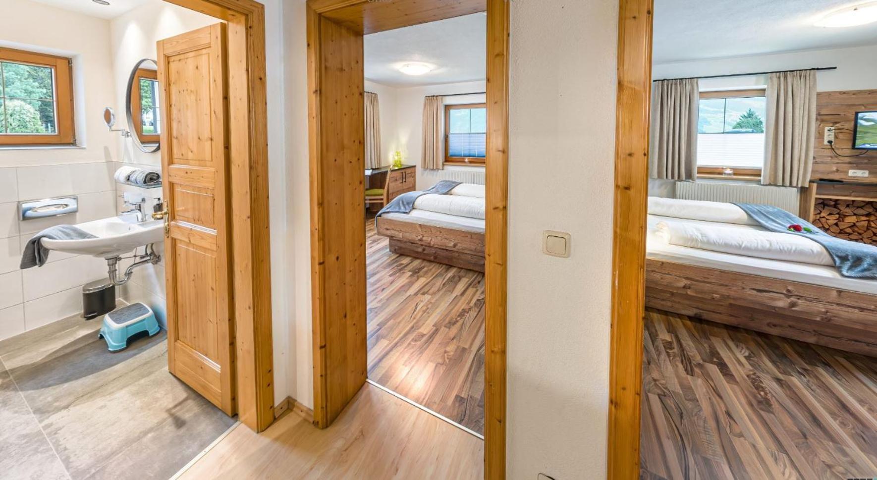 לאדיס Appartements Am Burgsee מראה חיצוני תמונה